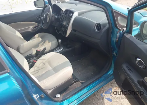 2015 Nissan Versa Note Sl z USA, uszkodzony, nr VIN 3N1CE2CP6FL448423